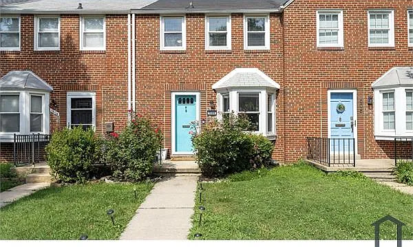 3 bed, 1320 sqft, $3,000 — Photo 1