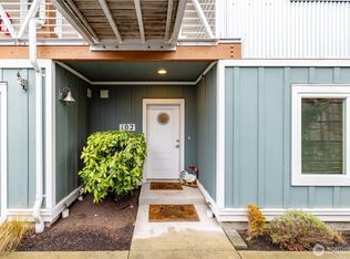 3706 Portage Ln APT 102, Anacortes, WA 98221