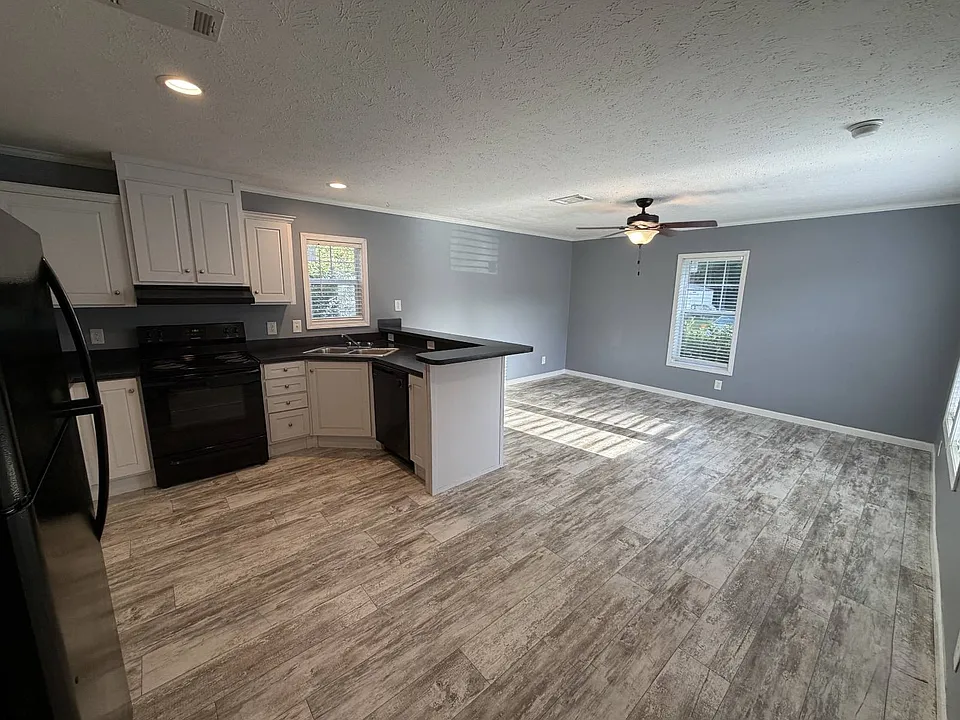 5816 S West Archer Road Wm #93