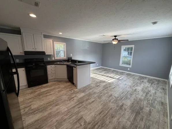 5816 S West Archer Road 93 #Wm, Gainesville, FL 32608