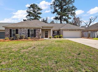 105 Pleasant Harbor Ave, Brandon, MS 39047