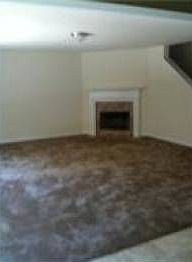 2nd image of 105 Glochester Ct