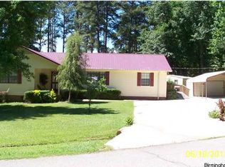 913 Honeysuckle Ln, Leeds, AL 35094