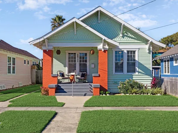 2411 37th St, Galveston, TX 77550
