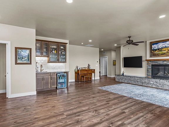 5th image of 2525 Woody Creek Dr