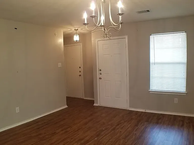 6713 Panda Royle Dr — Photo 13