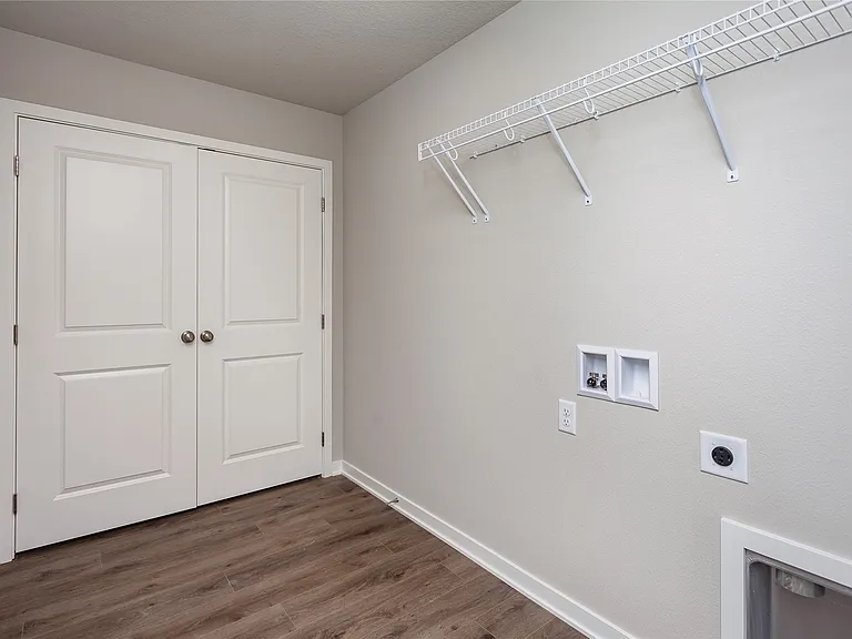 6129 Tungsten Dr — Photo 15