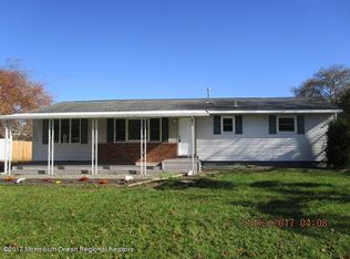 29 Lee Ave, Bayville, NJ 08721