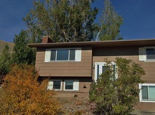 1312 W 3rd West Hill Dr, Great Falls, MT 59404