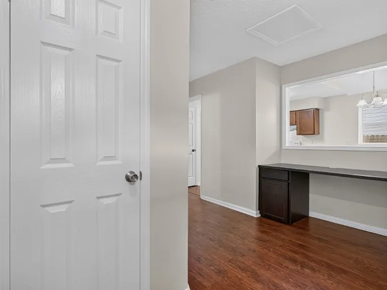 4427 Millstone Ct — Photo 6