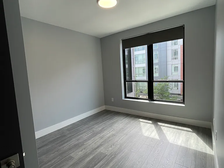 365-367 Western Ave #301D — Photo 8