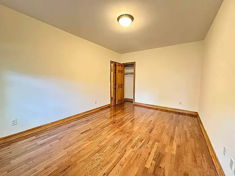 150 W 21st St #6R — Photo 4