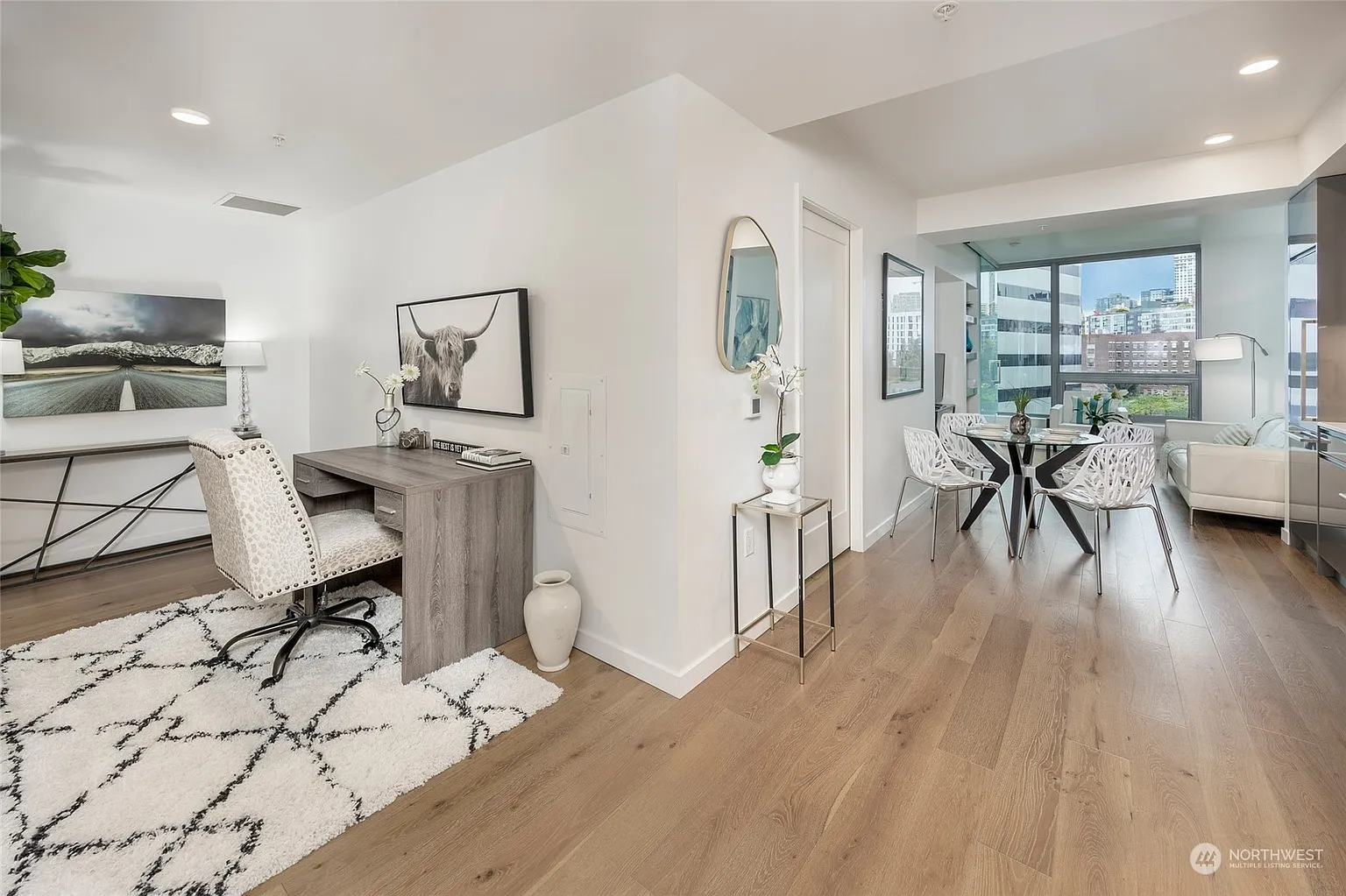 1808 Minor Avenue #1100 photo 1