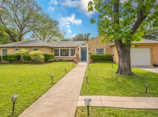 2104 N 33rd St, Waco, TX 76708