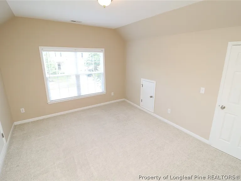 1015 Katie Ln — Photo 45