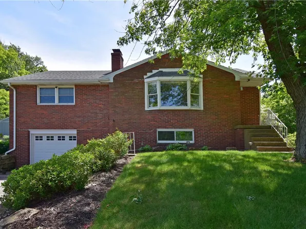 2352 Nicholson Rd, Sewickley, PA 15143