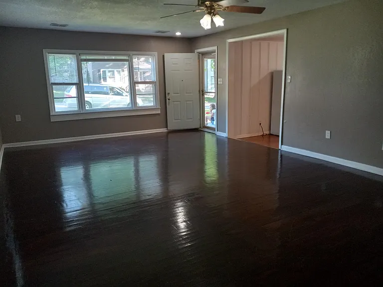 316 Vine St — Photo 10