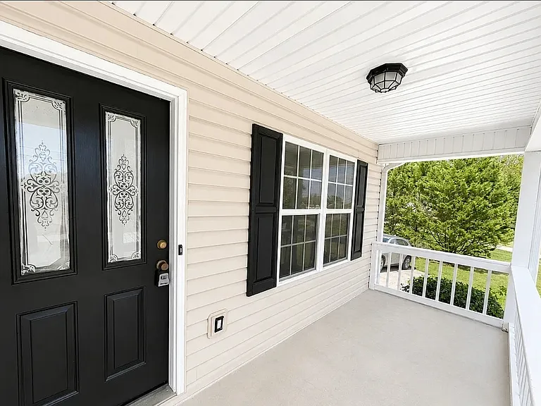 1164 Bert Moorhead Rd — Photo 3