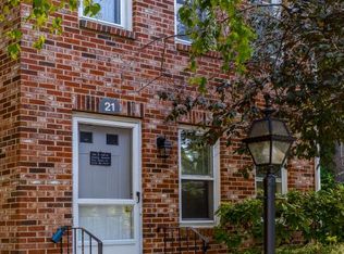 21 Derryfield Ct, Manchester, NH 03104