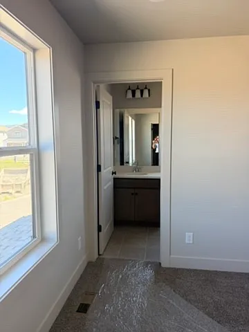 7025 Woods Rose Dr — Photo 12