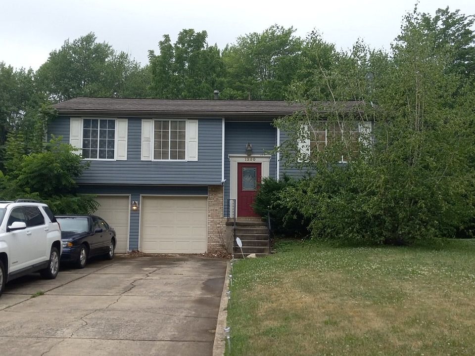 1st image of 1250 Woodleigh Ln