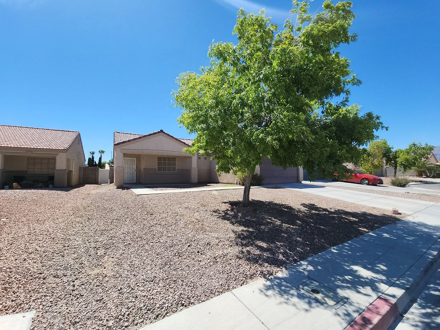 Great Single Story with Open Floorplan in North Las Vegas — Photo 2