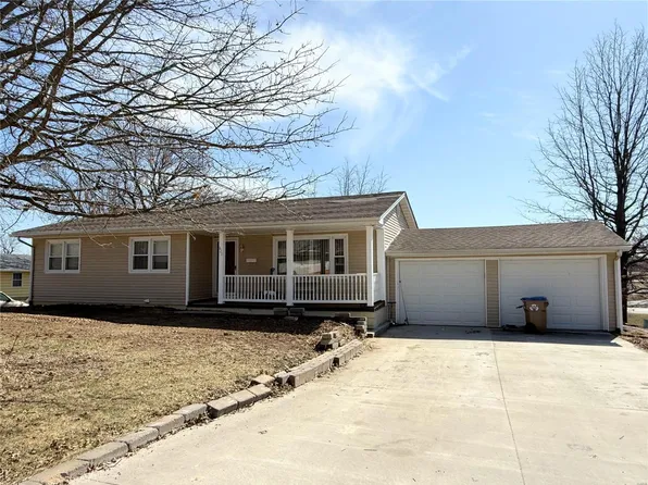 620 W Page St, Milan, MO 63556