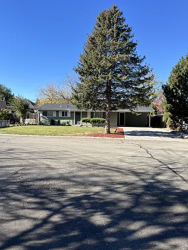 601 S Franklin Park Dr Photo 1