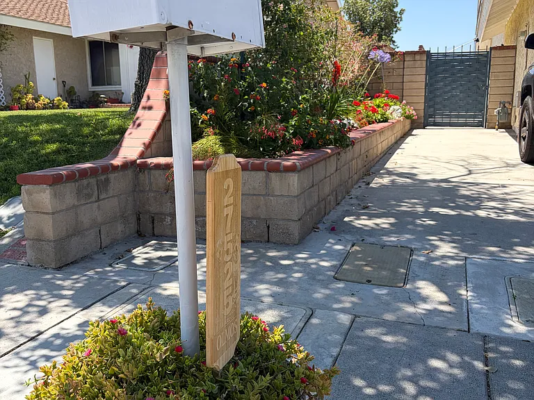 27525 N Pamplico Dr — Photo 11