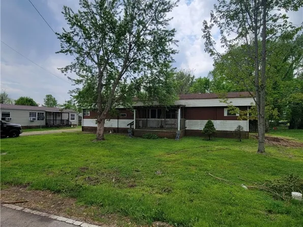 3513 Utica Sellersburg Road, Jeffersonville, IN 47130