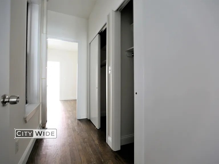 234 E 89th St #4W — Photo 3