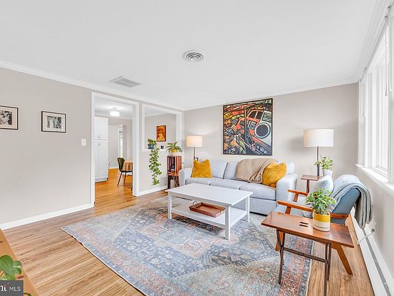 3rd image of 7729 Carter Rd