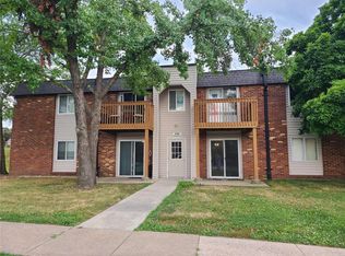 5762 Westphalia Ln APT A, Saint Louis, MO