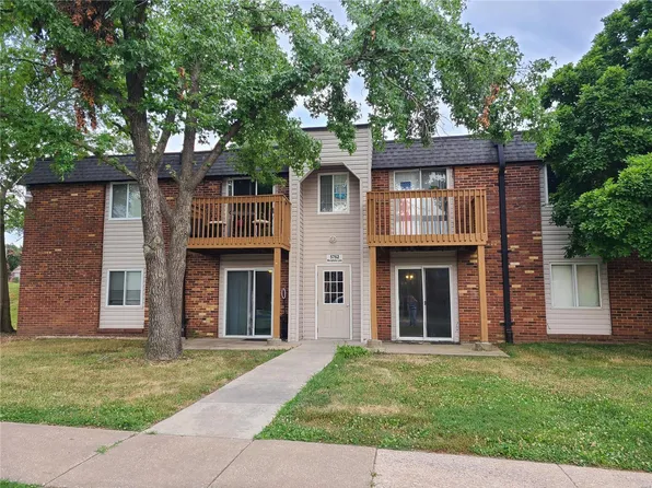 5762 Westphalia Ln APT A, Saint Louis, MO 63129