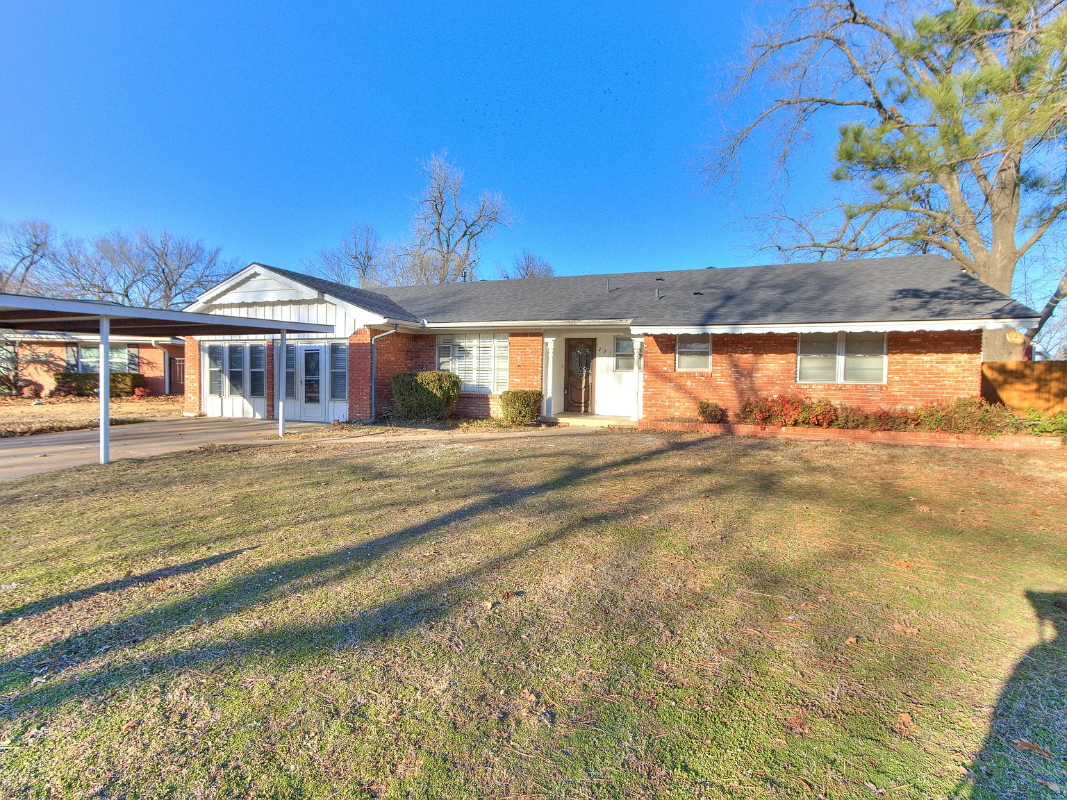 4 bed, 2070 sqft, $2,000 — Photo 2