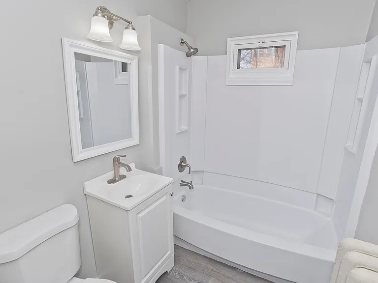 744 Carew St #1 — Photo 12