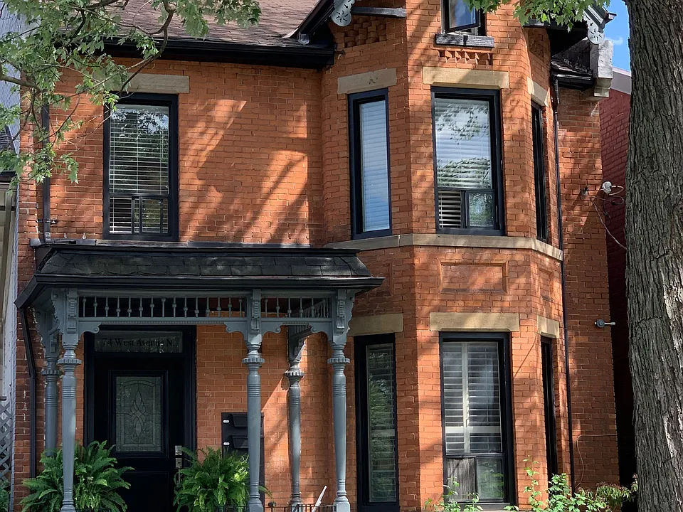 74 West Ave N #5