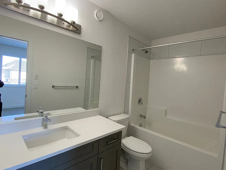 740 Daniels Way SW — Photo 14