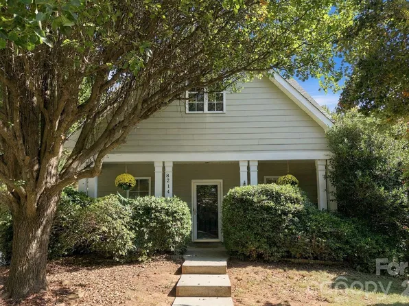 8214 Ballymore Ct, Huntersville, NC 28078