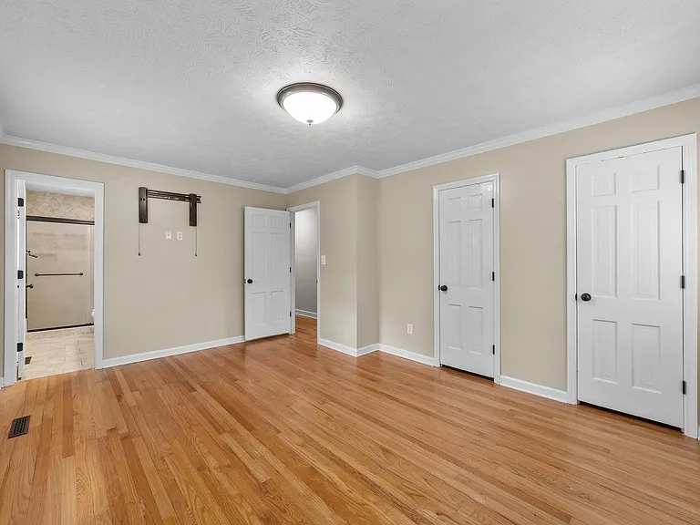204 McNeill Rd — Photo 21