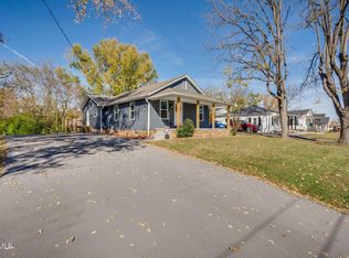 1701 E Millard St, Johnson City, TN 37601