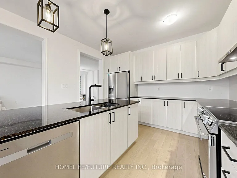 1406 Swallowtail Ln — Photo 13