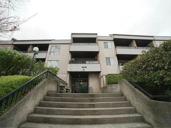 10221 133a St #318, Surrey, BC V3T 5J8