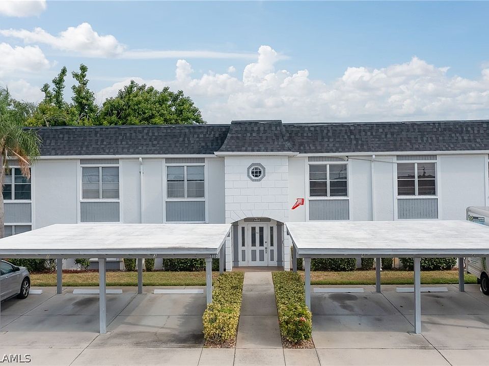 2nd image of 6880 Sandtrap Dr APT 4