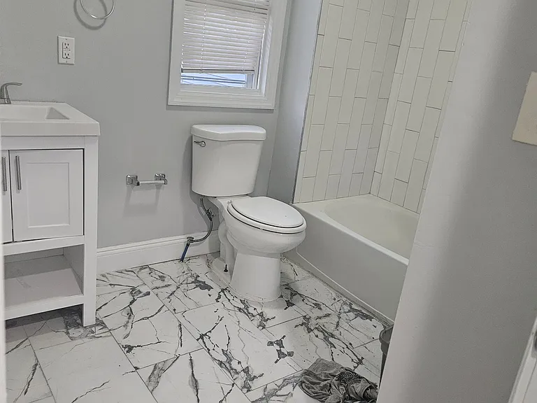 474 Ellison St #2 — Photo 4