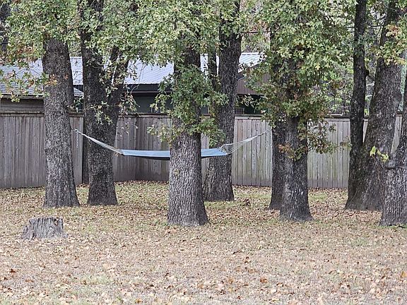 5th image of 1512 Tawakoni Dr