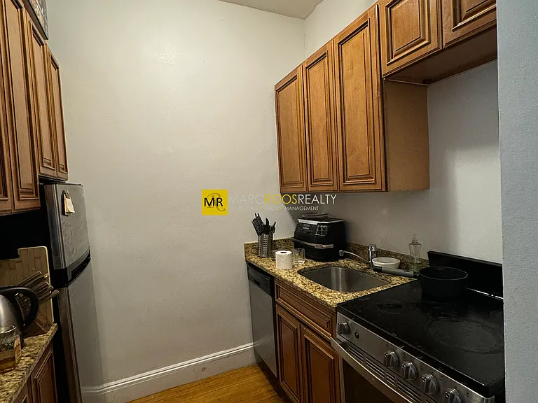 455 Beacon St #5 — Photo 7