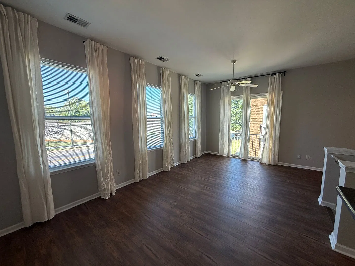 Lovely One Bedroom Loft in NoDa! — Photo 4