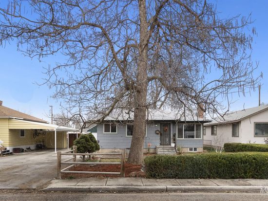 116 S Chestnut St Nampa Id 83686 Zillow