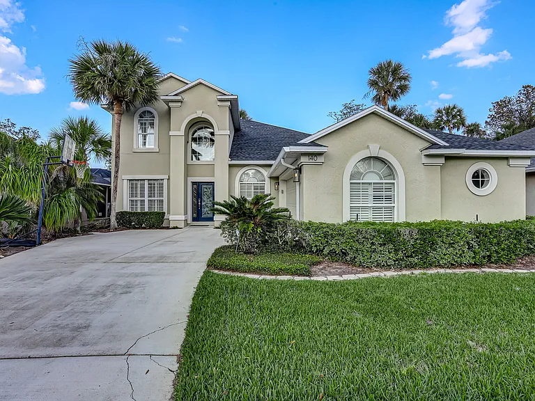 140 Oceans Edge Dr — Photo 2